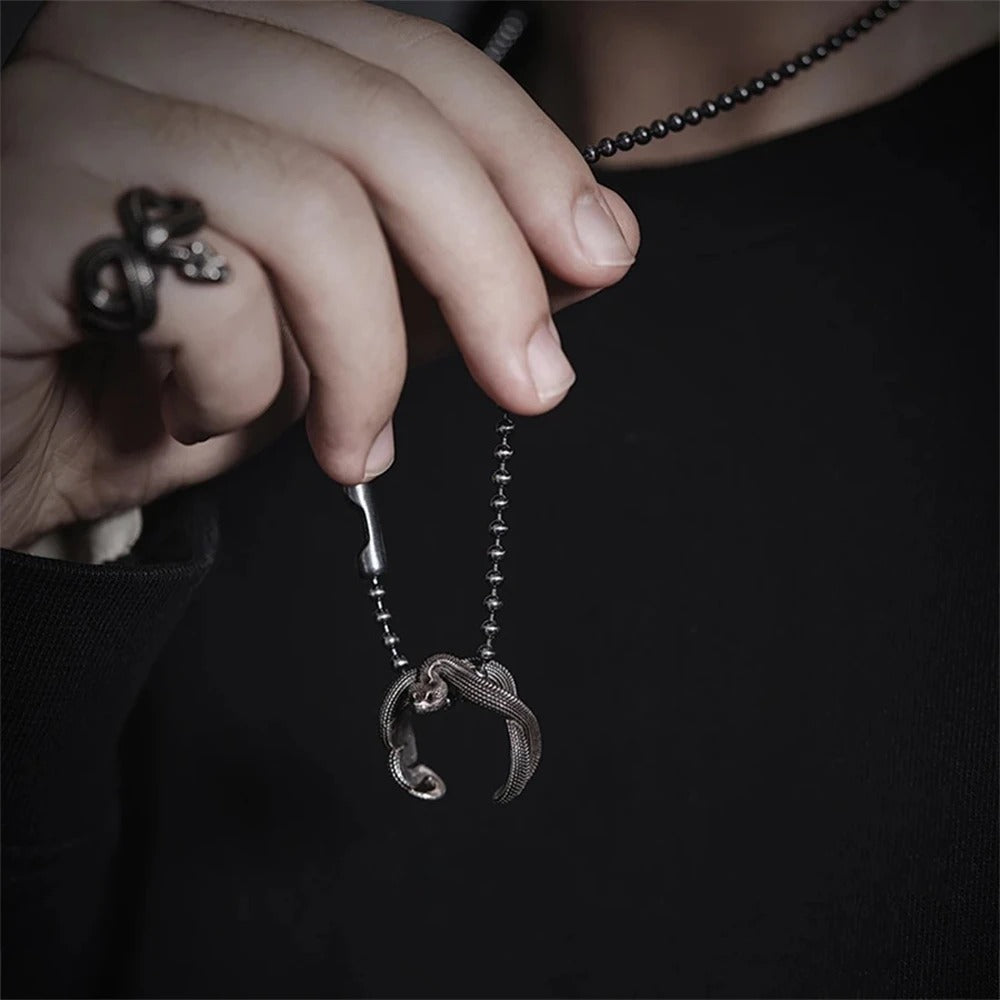 Bague Serpent Homme Style Gothique