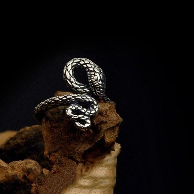 Bague Serpent Ancien en Argent