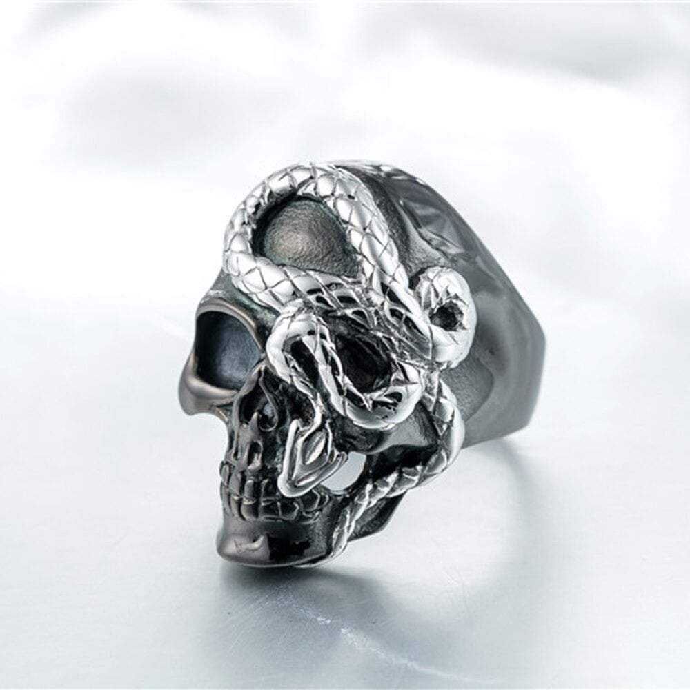Bague Serpent Tête de Mort Noir