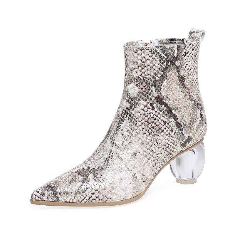 Bottines animalier à Talons