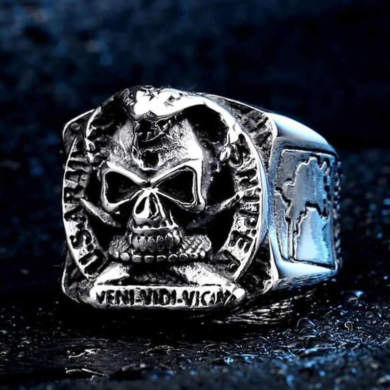 Chevalière Tête de Mort serpent