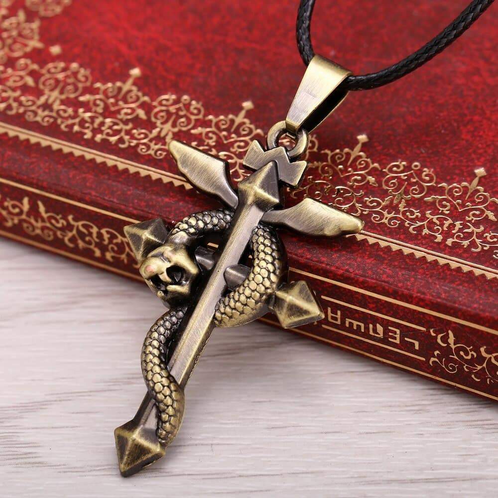 Collier Serpent Croix
