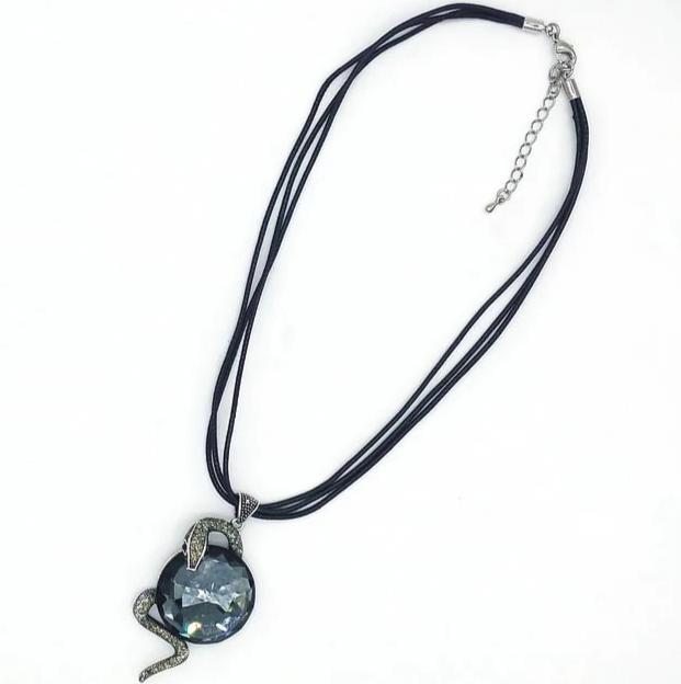 Collier Serpent Cristal Noir