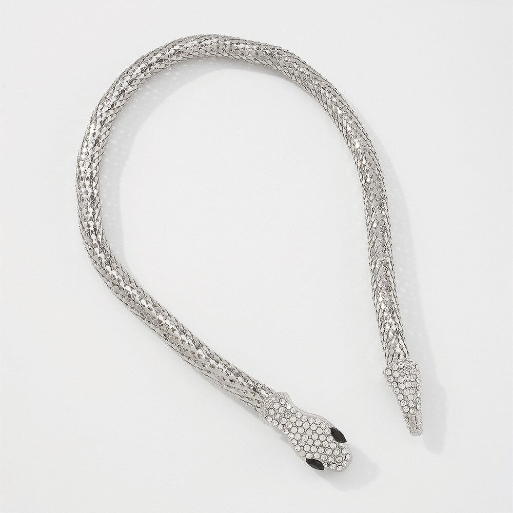 Collier Serpent chic et tendance