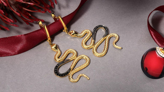 signification des boucles d'oreilles serpent 