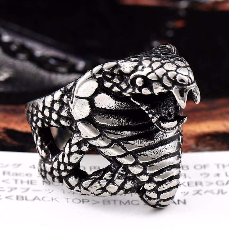 Bague Serpent Cobra Venimeux