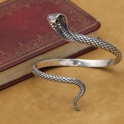 Bracelet avec Cobra