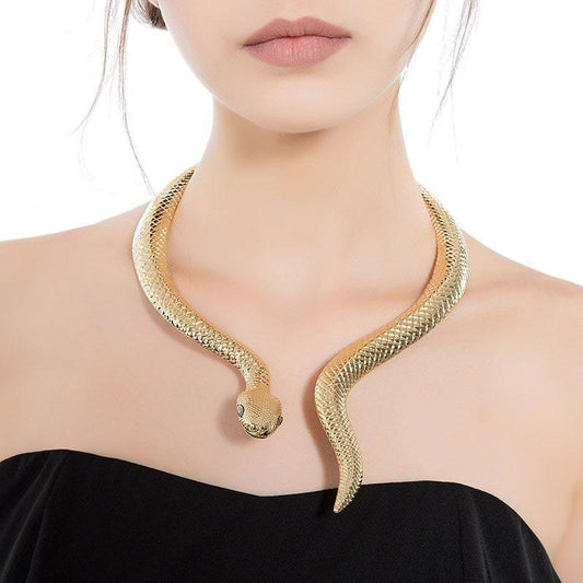 Collier en Forme de Serpent 