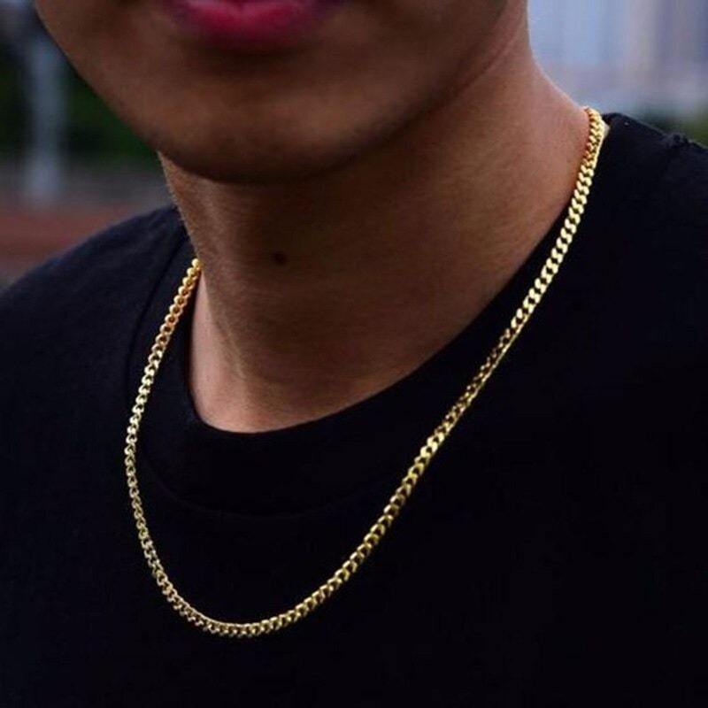 TRES BEAU COLLIER Plaque Or EUR 12,00 - FR TRES BEAU COLLIER Plaque Or EUR 12,00 - FR